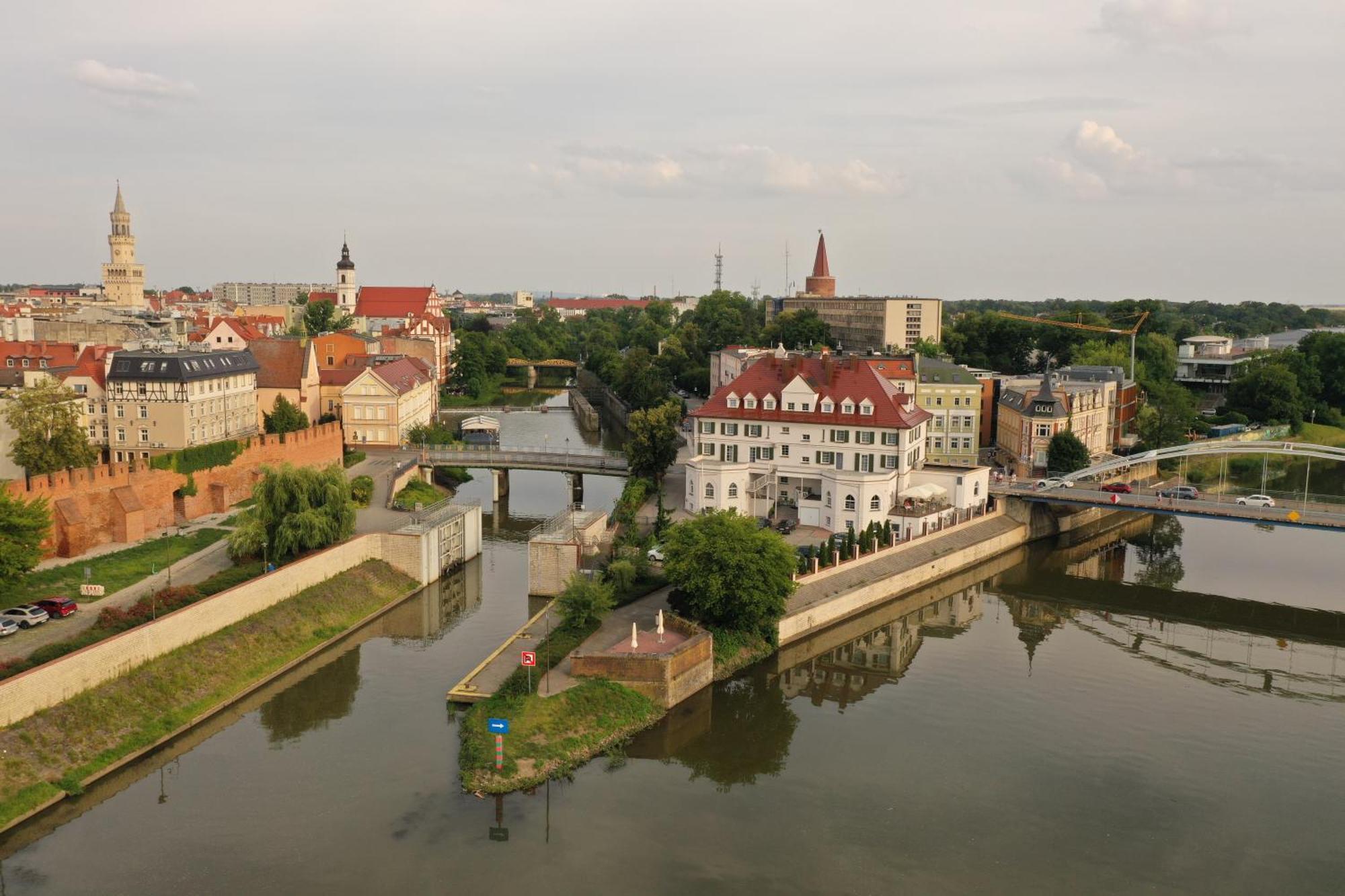 Hotel Piast Opole Exteriör bild