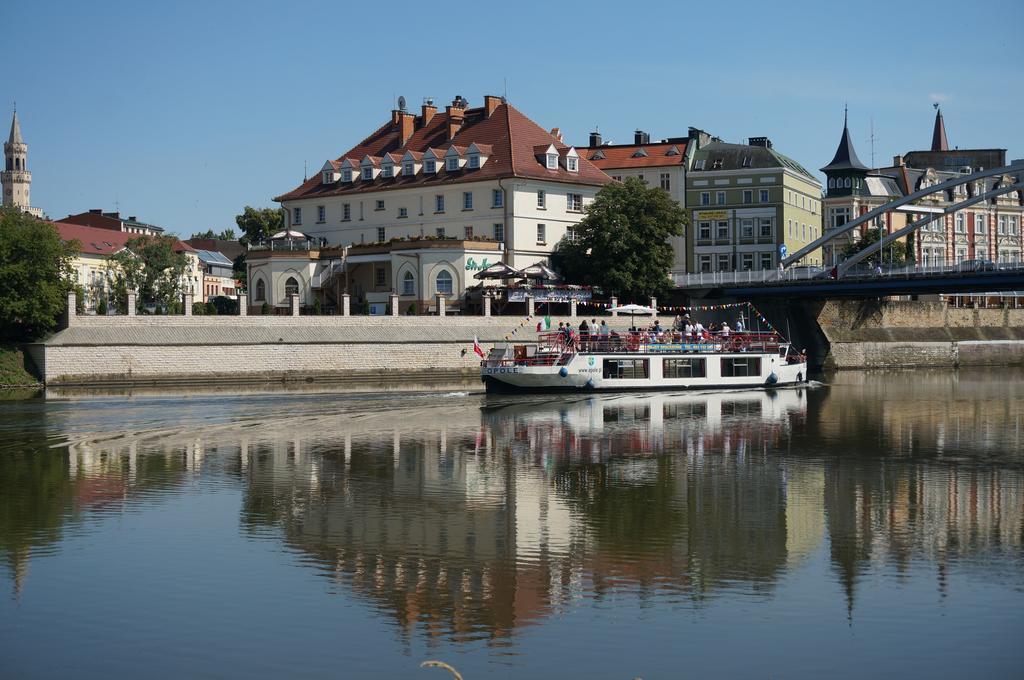 Hotel Piast Opole Exteriör bild